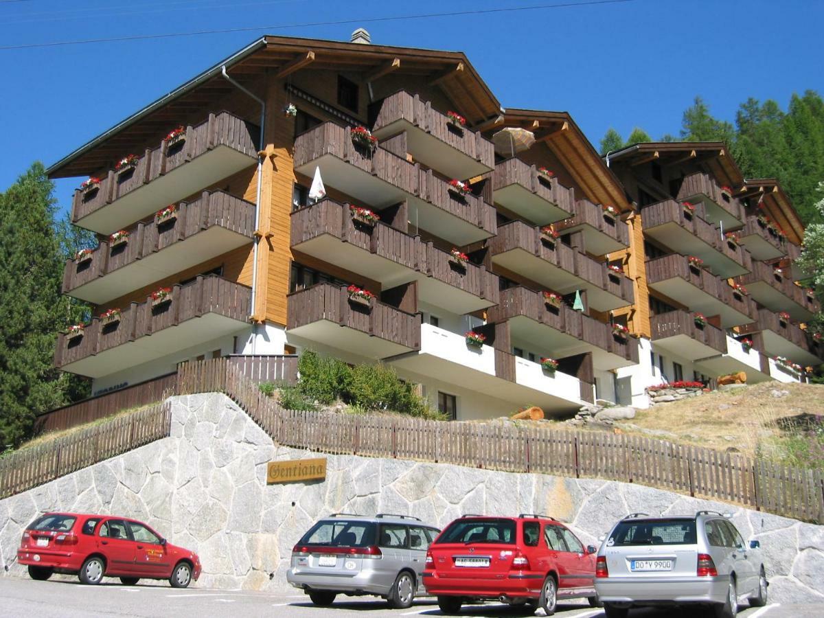 Haus Gentiana A Apartment Grächen Екстериор снимка